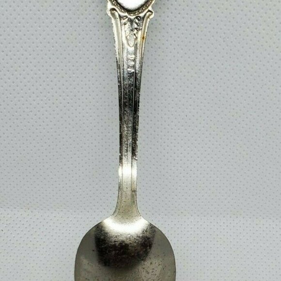 Bermuda Engraved Embossed Collectible Mini Spoon Home Décor - Picture 2 of 10